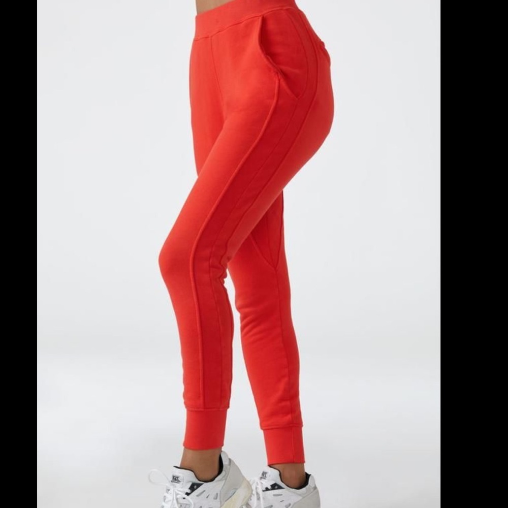 Joah brown stadium jogger